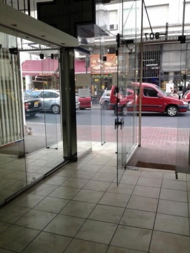 Dueño Alquila Local en Pleno Centro Rosario