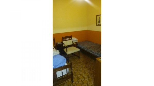 Casa con Garage Muy Amplia