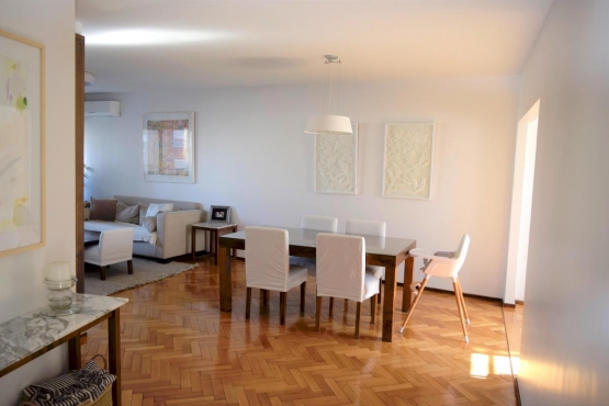 Hermoso Semipiso · 111m² · 4 Ambientes · 1 Cochera