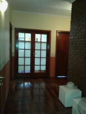 Casa en venta, muy amplia - 140 m²