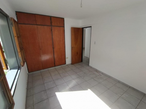 Departameto Pb 2 Dor Amplio Patio con Césped Muy Lindo!