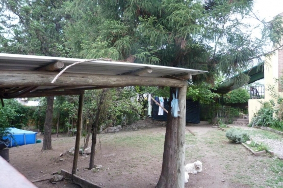 Casa Grande en Venta en Sierras Chicas de Cordoba, Sobre Terreno de 600 Mt.