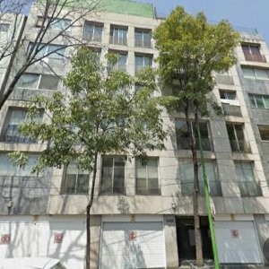 Amplio Departamento Excelente Ubicación