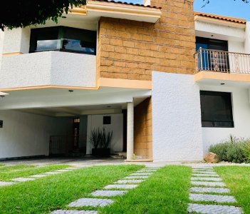 Casa Residencial San Angel