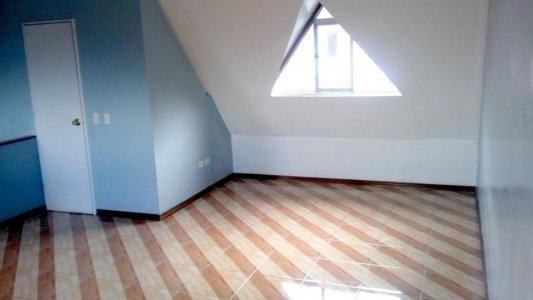 Se Vende Casa de 185 m² en El Puente Dos del Valle de Los Chillos