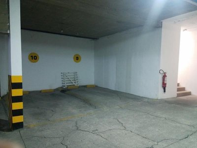 Hermosa Casa! de Tres Plantas, Sector Exclusivo Ponceano