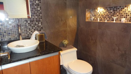 Hermosa Casa en Santa Lucía, Urb. Ron Muñoz (Privada)