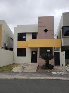 Se Vende Casa en Urbanización Matices
