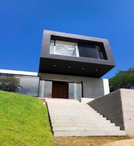 Casa de Lujo en Puembo - Villa Fontana / Junto Arrayanes Proyecto Bun - Venit