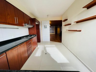 Hermoso Departamento Quito Edificio Romy