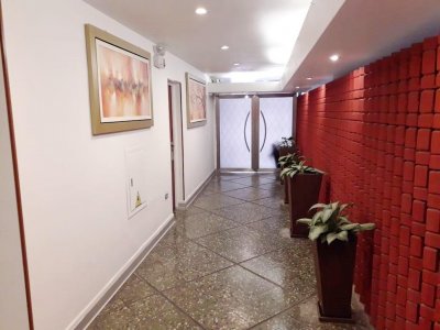 ¡Ocasión: Departamento 1° Piso, Remodelado! 2 Dor + Estudio, Terraza!