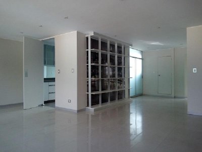 Se Vende Espacioso Departamento