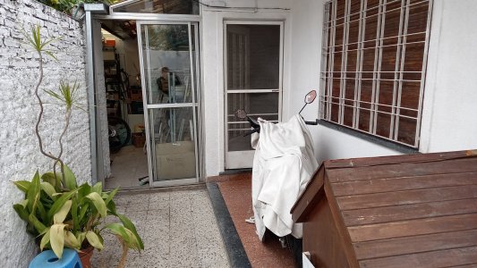 Ve ta pH 3 ambientes. Excelente estado. Jardín patio