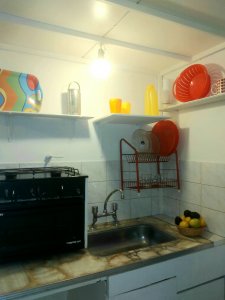 Alquilo monoambiente, persona sola, excelente ubicación, servicios y expensas incluidas