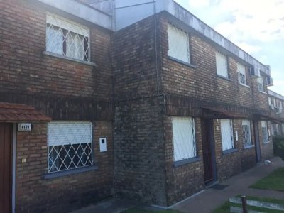 Casa 2 Dormitorios En Cooperativa