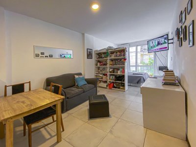 DUEÑA VENDE MONOAMBIENTE EXCELENTE ESTADO