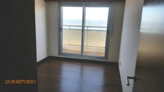 Espectacular en el corazon de Malvin Rambla amenitis