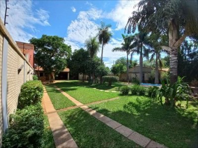 Casa a estrenar con amplio terreno - luque