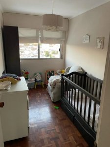 Apto Pocitos 2 Dorm, Garaje Y Balcón Despejado - Dueño Vende