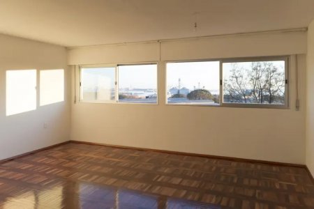 DUEÑO VENDE. Apto 3 dorm., excelente ubicación, gran vista, listo para entrar