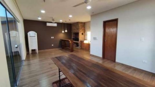 Departamento en Barrio Seminario