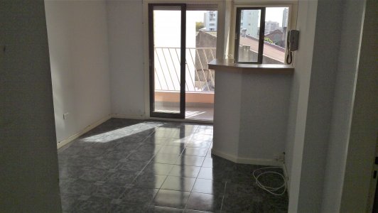 Monoambiente Subdivido 35m2 C/balcón Contrafr. Dueño Directo