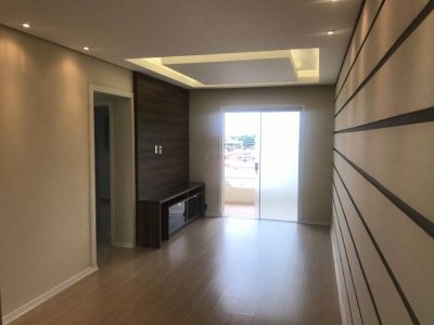 Apartamento com 2 Quartos e 1 banheiro à Venda, 77 m²
