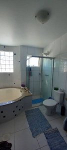 Sobrado com 3 Quartos e 3 banheiros à Venda, 147 m²