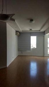 Apartamento com 3 Quartos e 2 banheiros à Venda, 95 m²