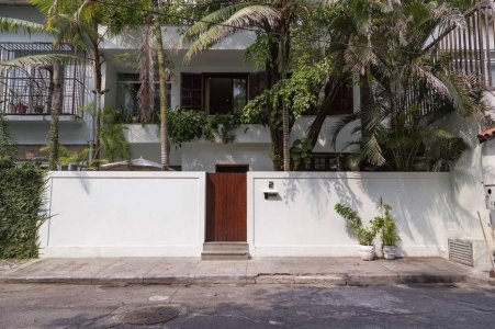 Casa com 3 Quartos e 5 banheiros à Venda, 322 m²