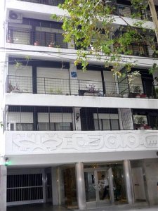 Vendo ente por viaje! sewguridad 24hs y cochera propia