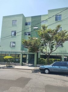 Apartamento com 2 Quartos e 1 banheiro à Venda, 60 m²