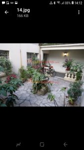 Departamento de un amb. con intrépido muy amplio en exelente estado.