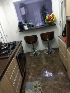 Apartamento com 3 Quartos e 2 banheiros à Venda, 85 m²