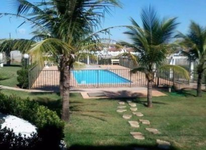 Apartamento com 3 Quartos e 2 banheiros à Venda, 57 m²