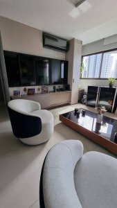 Apartamento com 2 Quartos e 3 banheiros à Venda, 90 m²