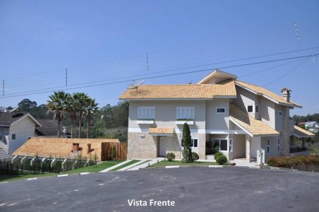 Casa de Condomínio com 5 Quartos e 8 banheiros à Venda,