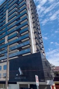 Apartamento com 3 Quartos e 5 banheiros à Venda, 158 m²