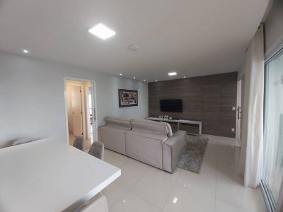 Apartamento com 3 Quartos e 4 banheiros à Venda, 155 m²