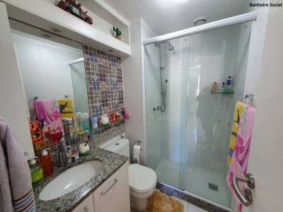 Apartamento com 4 Quartos e 3 banheiros à Venda, 96 m²
