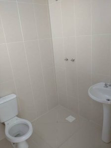 Casa com 2 Quartos e 2 banheiros à Venda, 91 m²