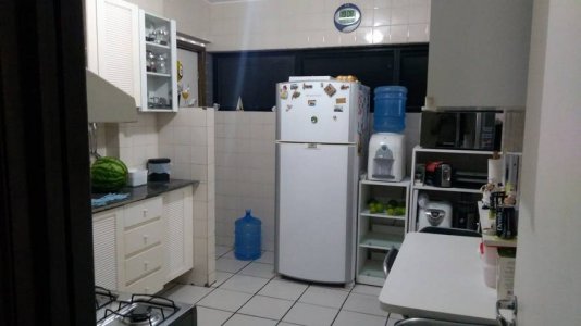 Apartamento com 3 Quartos e 2 banheiros à Venda, 100 m²