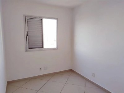 Apto 2 Dormitórios Próximo Ao Largo De São Mateus