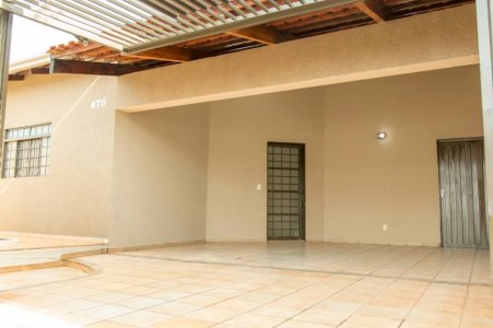 Casa com 3 Quartos e 3 banheiros à Venda, 195 m²