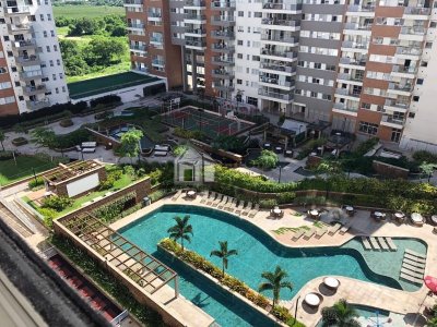 Apartamento com 3 Quartos e 4 banheiros à Venda, 102 m²