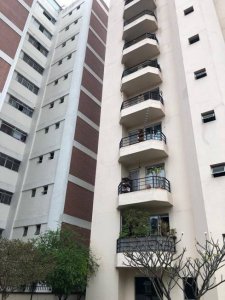 Apartamento com 1 Quarto e 1 banheiro à Venda, 49 m²
