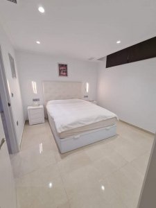 Villa independiente en venta en Villamartín-Las Filipinas, Orihuela