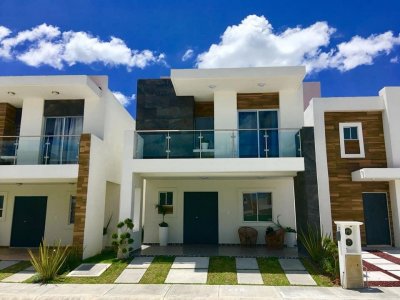 Casas en Zona Residencial Diseño Minimalista en Pachuca