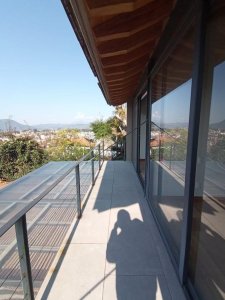 Casa en Venta con Vista Al Lago en Valle de Bravo