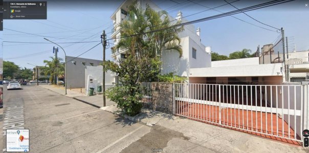 Se Vende Propiedad Bien Ubicada, Ideal Para Negocio, Oficinas o Depas